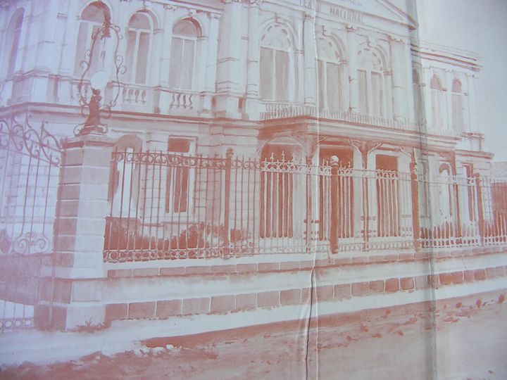 biblioteca 082 copy.jpg